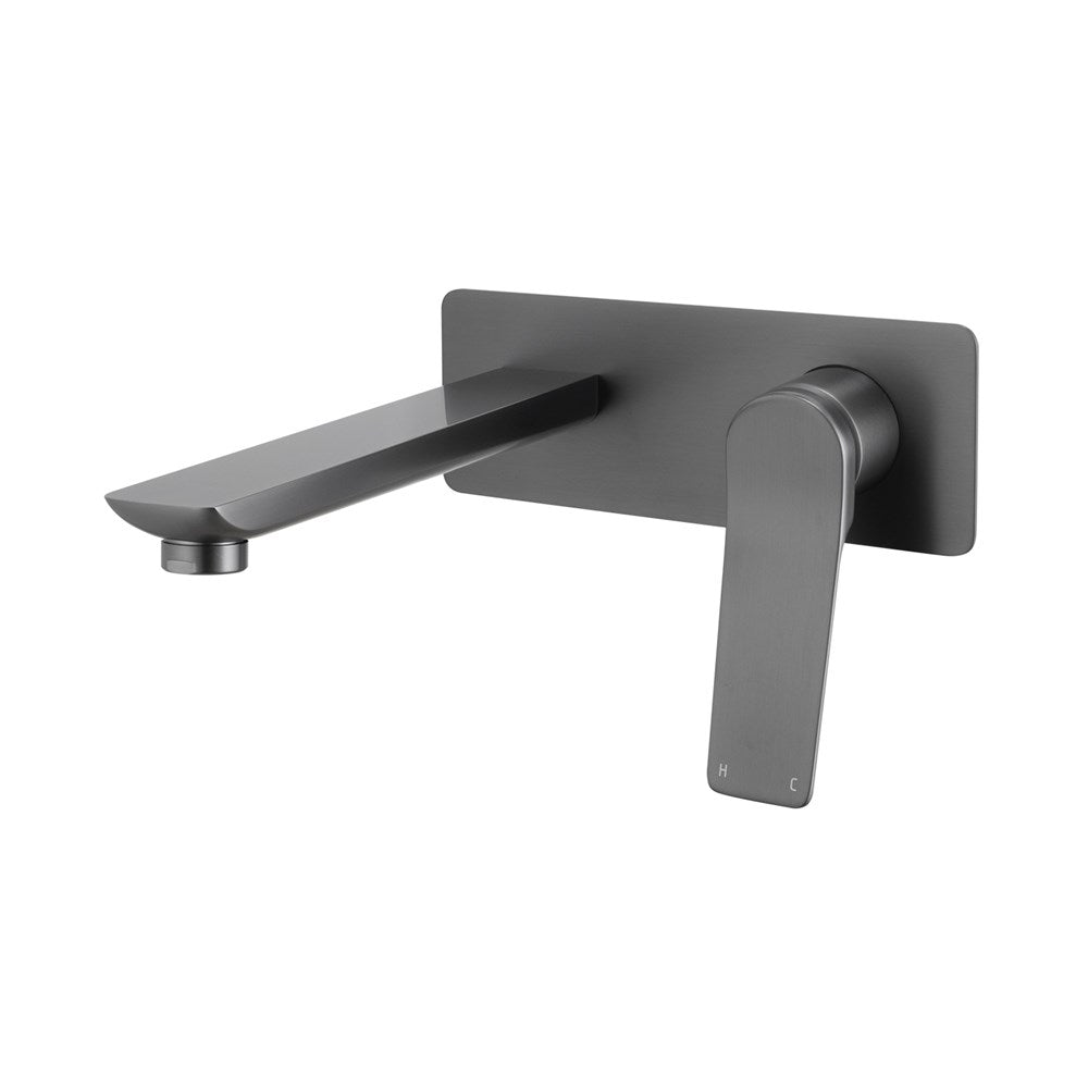 Rushy Wall Mixer With Spout