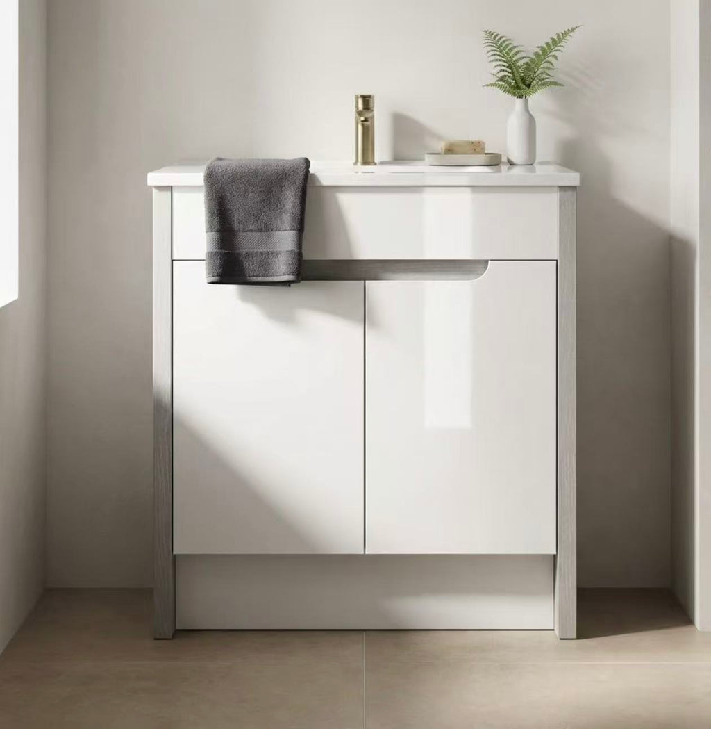 VDO Free Standing Vanity