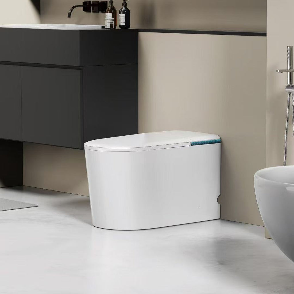 Valenno SmartTech Pro Instant - Heat Tornado Flush Smart Toilet - Intelligent Luxury